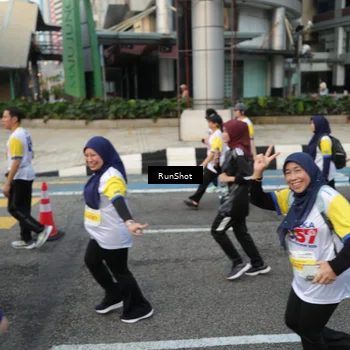 Runner Photo 4558233