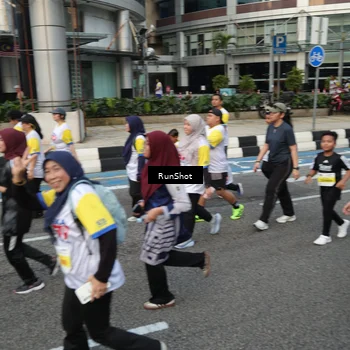Runner Photo 4558249