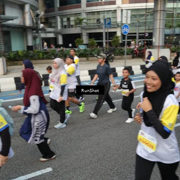 Runner Photo 4558250