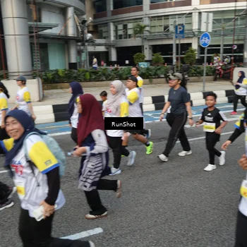 Runner Photo 4558257