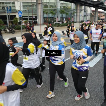 Runner Photo 4558271