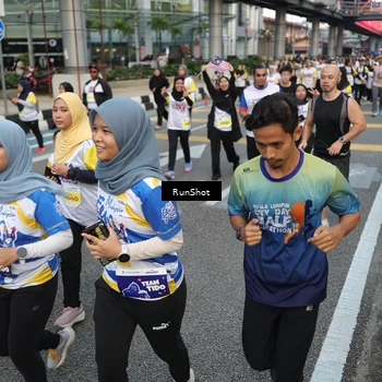 Runner Photo 4558306
