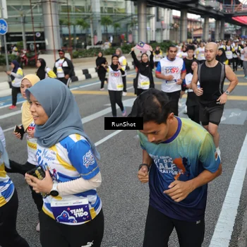 Runner Photo 4558312