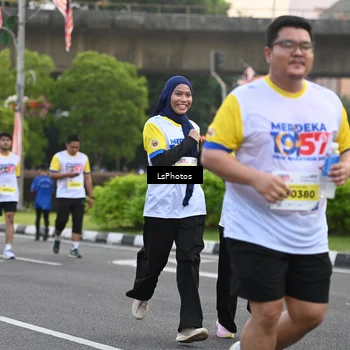 Runner Photo 4558325