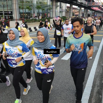 Runner Photo 4558331