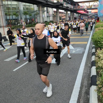 Runner Photo 4558349