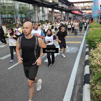 Runner Photo 4558353