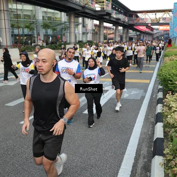 Runner Photo 4558357