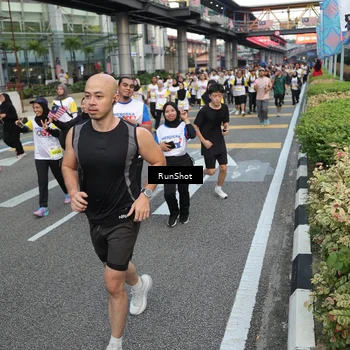 Runner Photo 4558377