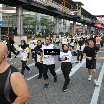 Runner Photo 4558382