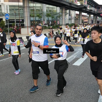 Runner Photo 4558414