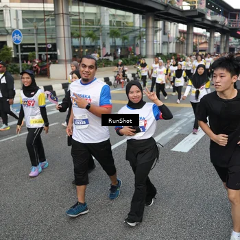 Runner Photo 4558418