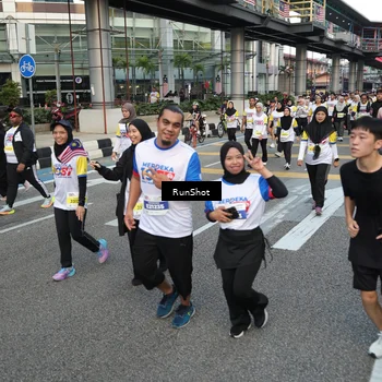 Runner Photo 4558433