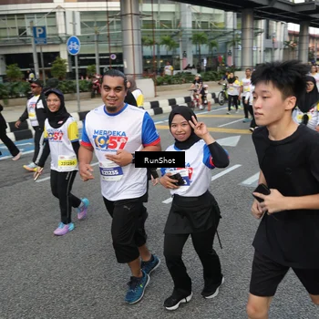 Runner Photo 4558458