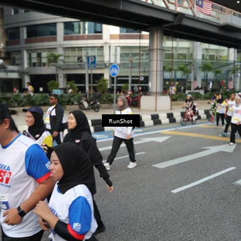 Runner Photo 4558473