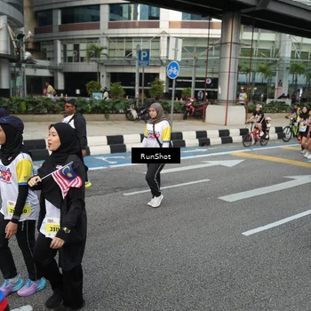 Runner Photo 4558503