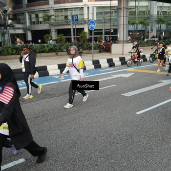 Runner Photo 4558513