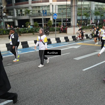 Runner Photo 4558530