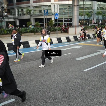 Runner Photo 4558533
