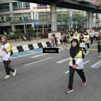 Runner Photo 4558584