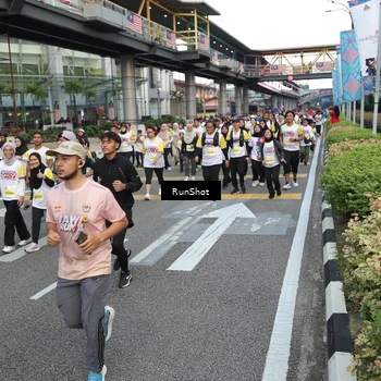 Runner Photo 4558605