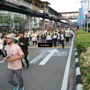 Runner Photo 4558612