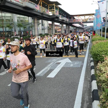 Runner Photo 4558620