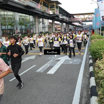 Runner Photo 4558629