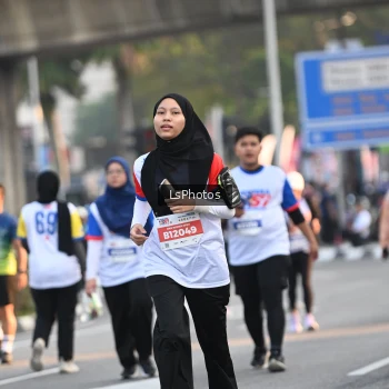 Runner Photo 4558654