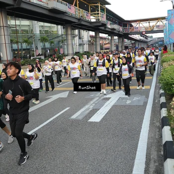 Runner Photo 4558659