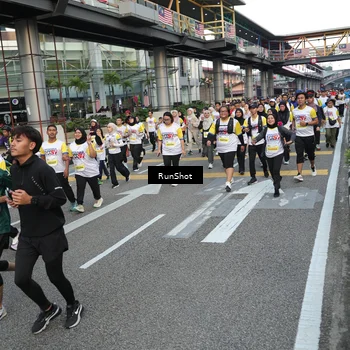Runner Photo 4558666