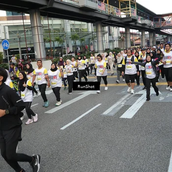 Runner Photo 4558684