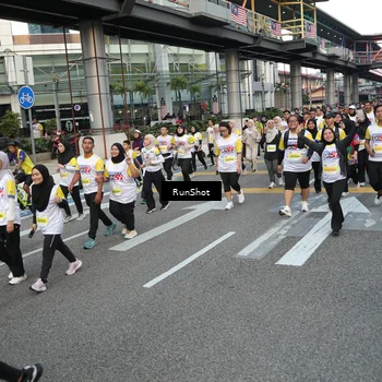 Runner Photo 4558700