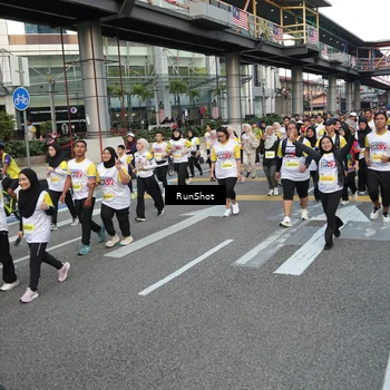 Runner Photo 4558713