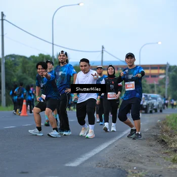 Runner Photo 4558741