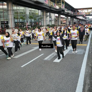 Runner Photo 4558753
