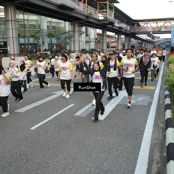Runner Photo 4558785
