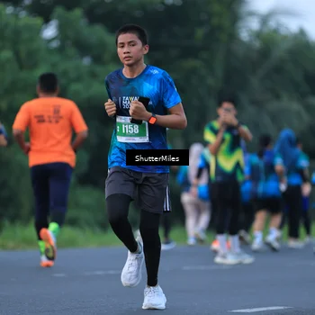 Runner Photo 4558903