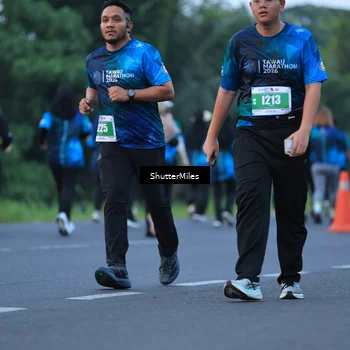 Runner Photo 4558975