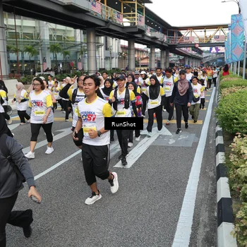 Runner Photo 4559020