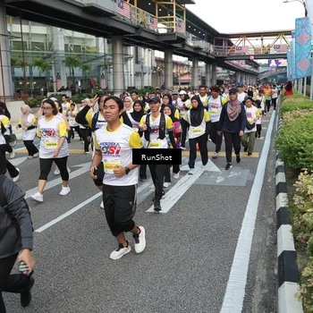 Runner Photo 4559023