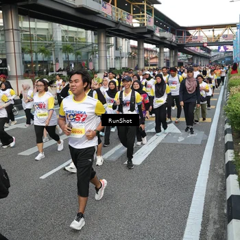 Runner Photo 4559069