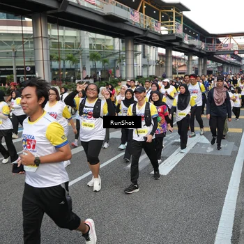 Runner Photo 4559093