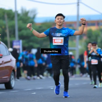 Runner Photo 4559247