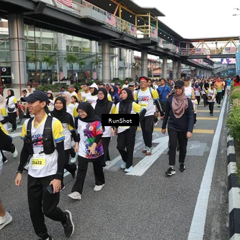 Runner Photo 4559286