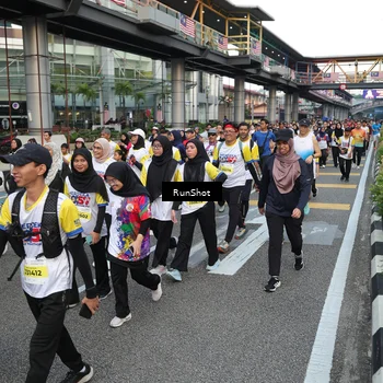 Runner Photo 4559368