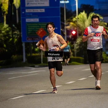 Runner Photo 4559435
