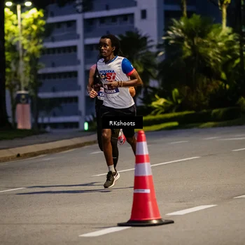 Runner Photo 4559475