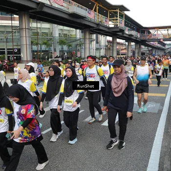 Runner Photo 4559479
