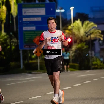 Runner Photo 4559511